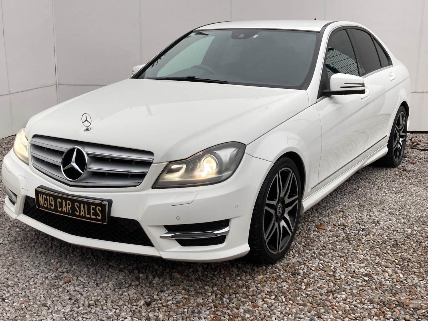 Used Mercedes-Benz C Class 2013 for sale - 77330416: Photo 9