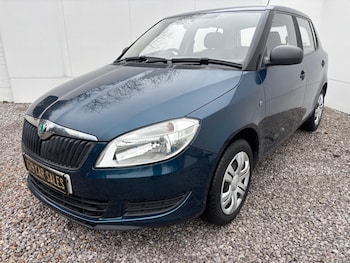 Used Skoda Fabia 2012 for sale - 77267198: Photo