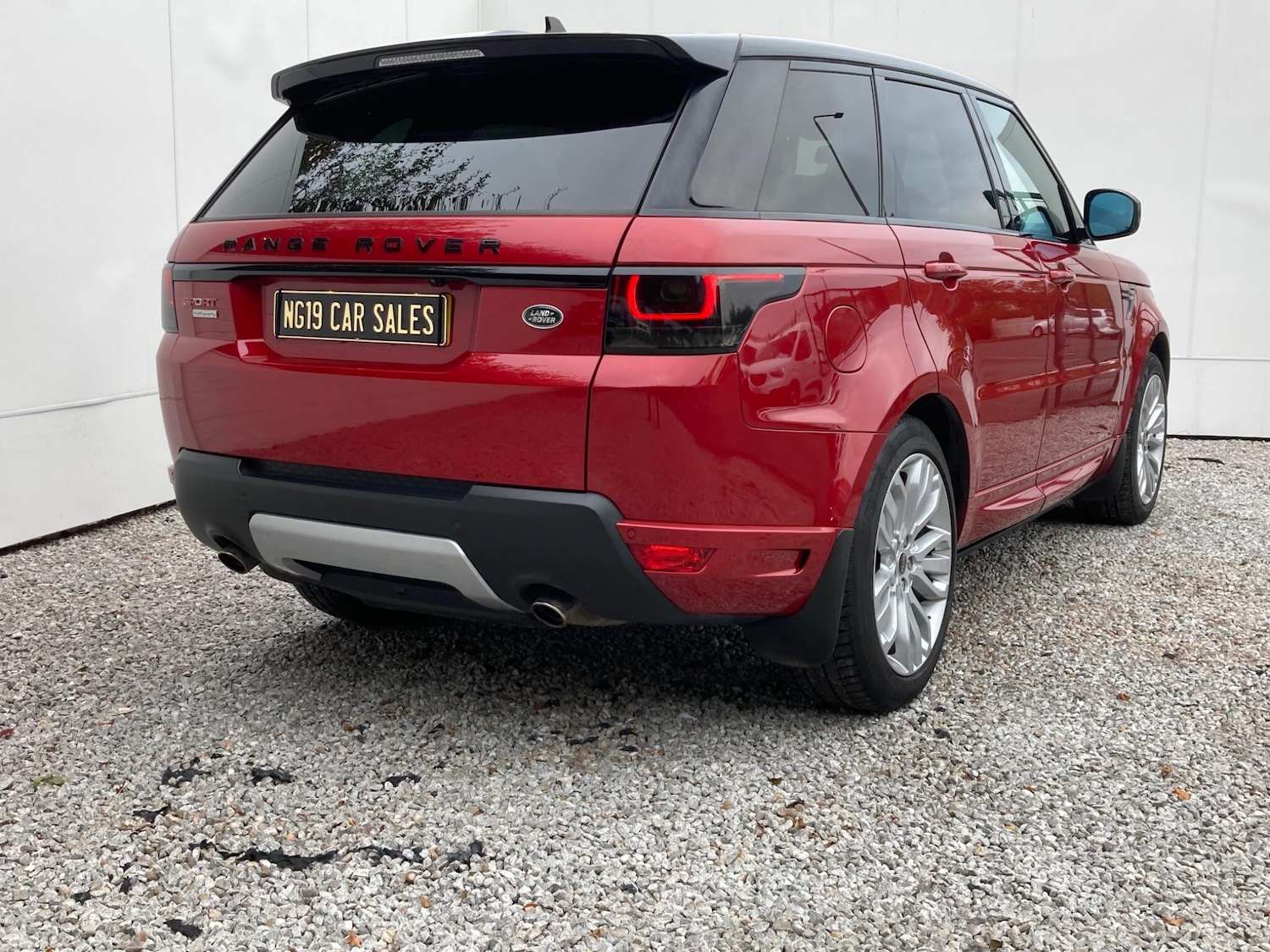 Used Land Rover Range Rover Sport 2015 for sale - 76584235: Photo 5