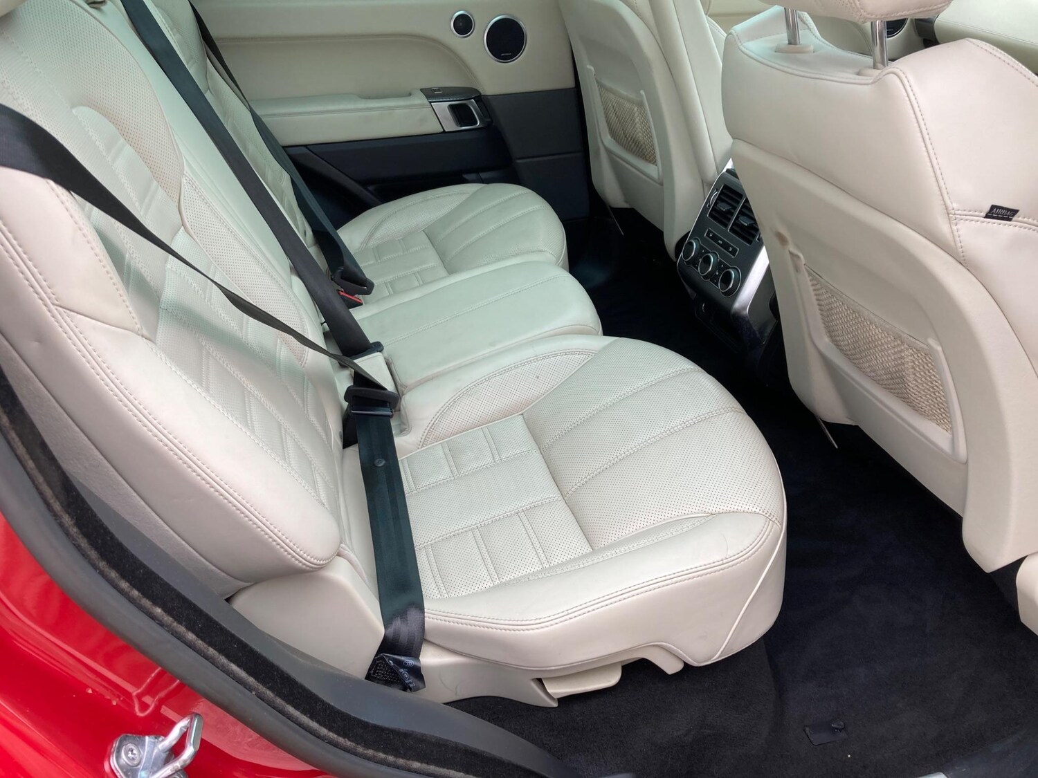 Used Land Rover Range Rover Sport 2015 for sale - 76584235: Photo 6