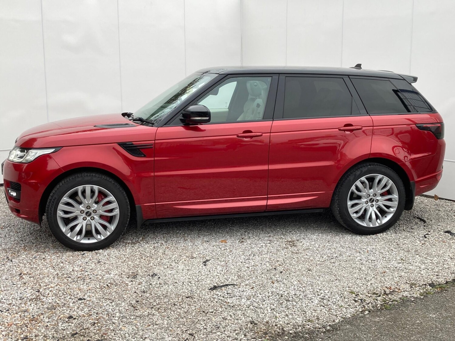 Used Land Rover Range Rover Sport 2015 for sale - 76584235: Photo 8