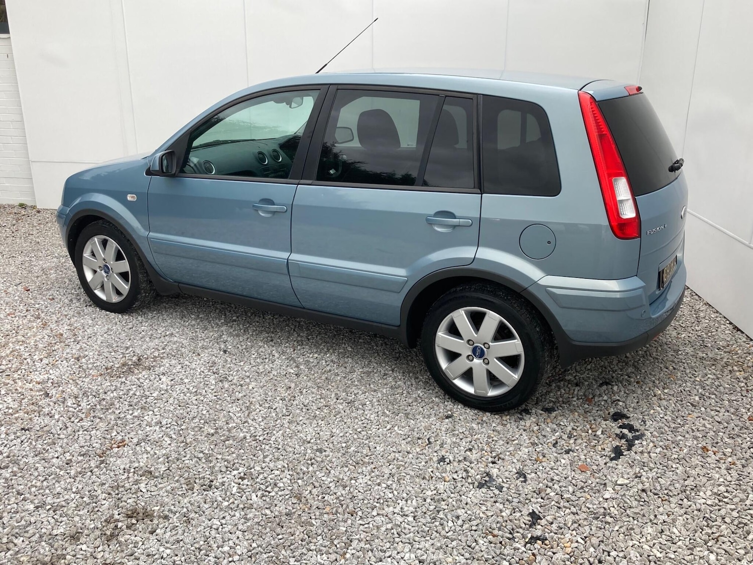 Used Ford Fusion 2009 for sale - 76645135: Photo 13