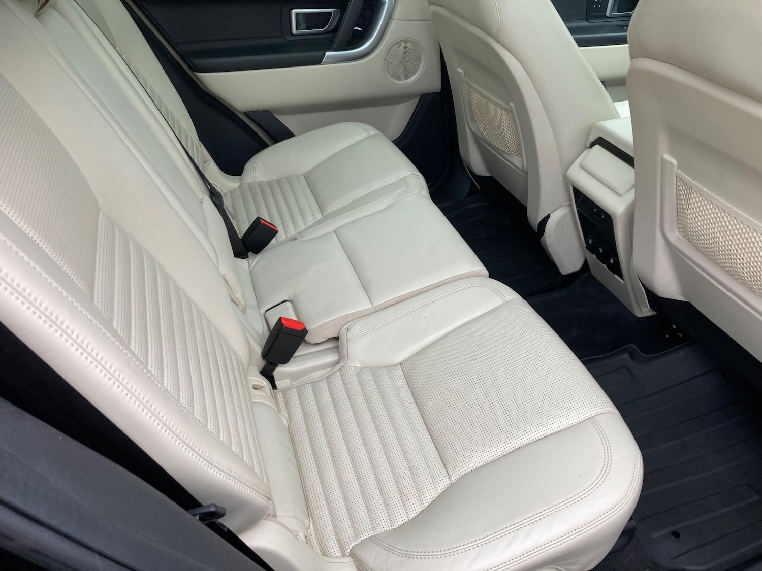 Used Land Rover Discovery Sport 2017 for sale - 77574140: Photo 13