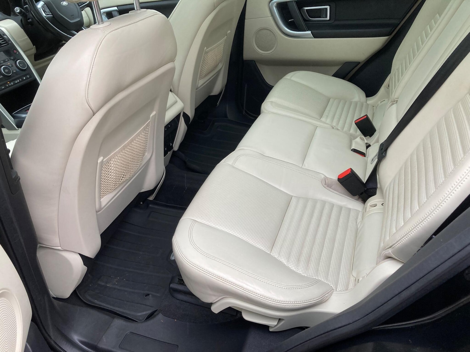 Used Land Rover Discovery Sport 2017 for sale - 77574140: Photo 23