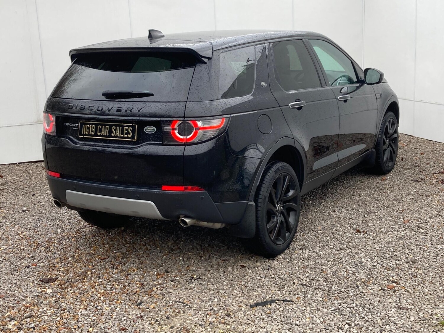 Used Land Rover Discovery Sport 2017 for sale - 77574140: Photo 28