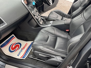 Used Volvo XC60 2017 for sale - 77305268: Photo