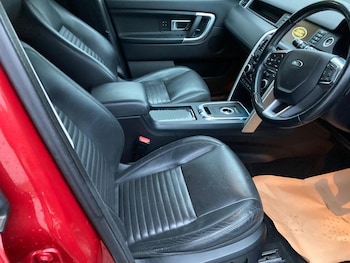 Used Land Rover Discovery Sport 2015 for sale - 76866344: Photo