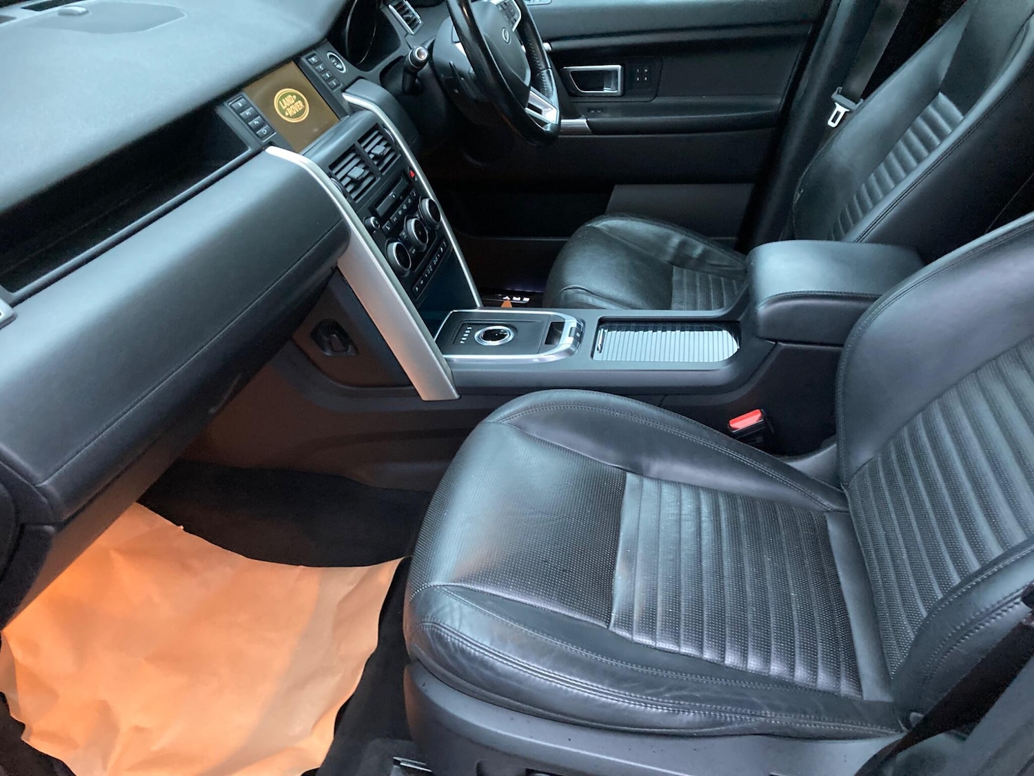 Used Land Rover Discovery Sport 2015 for sale - 76866344: Photo 5