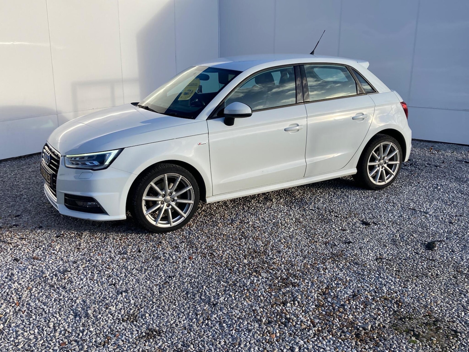 Used Audi A1 2017 for sale - 77016107: Photo 10