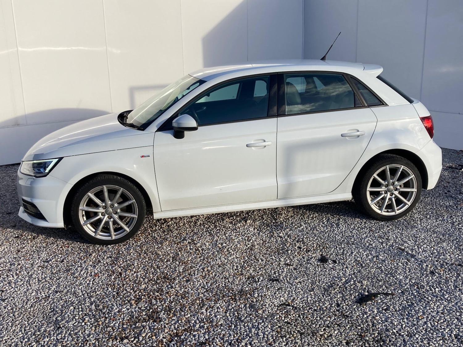 Used Audi A1 2017 for sale - 77016107: Photo 9