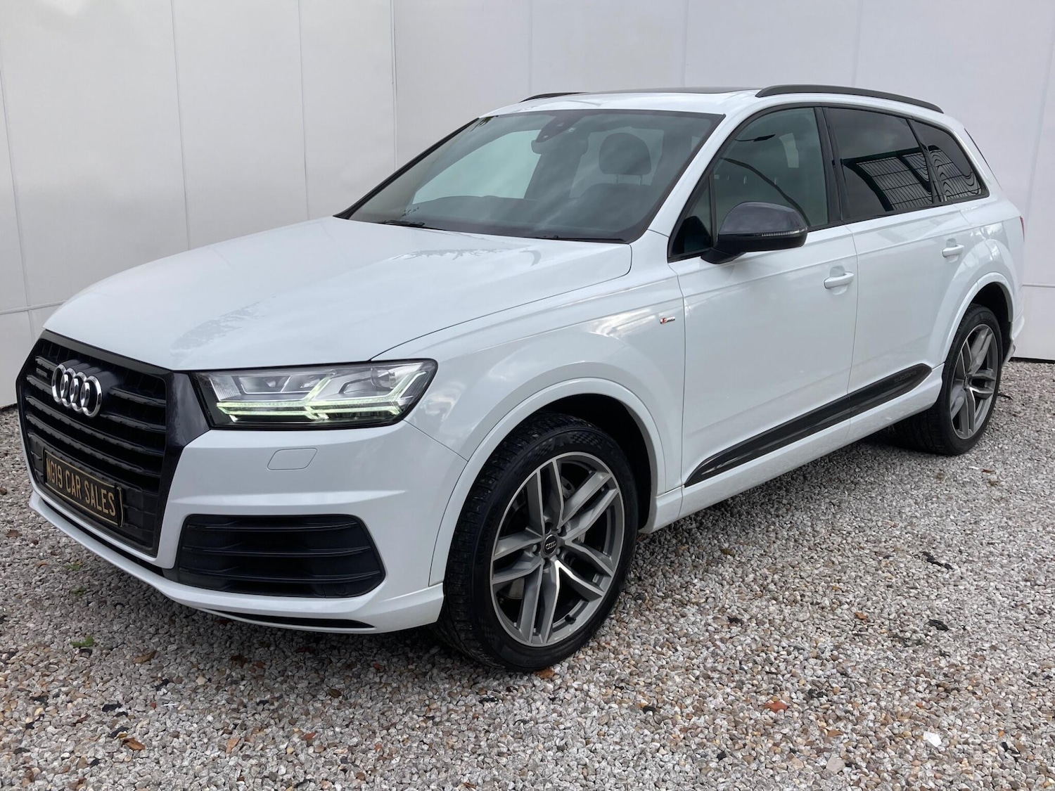 Used Audi Q7 2018 for sale - 76645537: Photo 15
