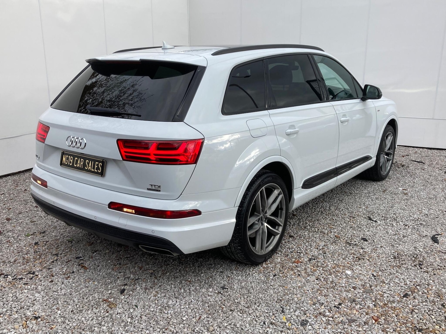 Used Audi Q7 2018 for sale - 76645537: Photo 7