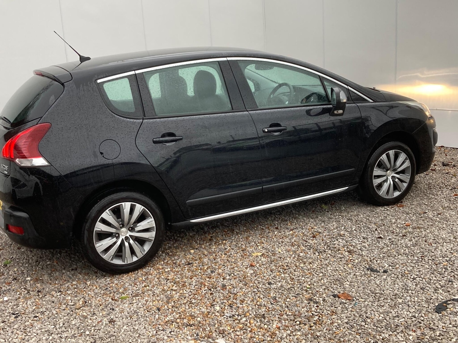 Used Peugeot 3008 2014 for sale - 76585332: Photo 4