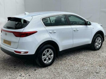 Used Kia Sportage 2017 for sale - 76585396: Photo