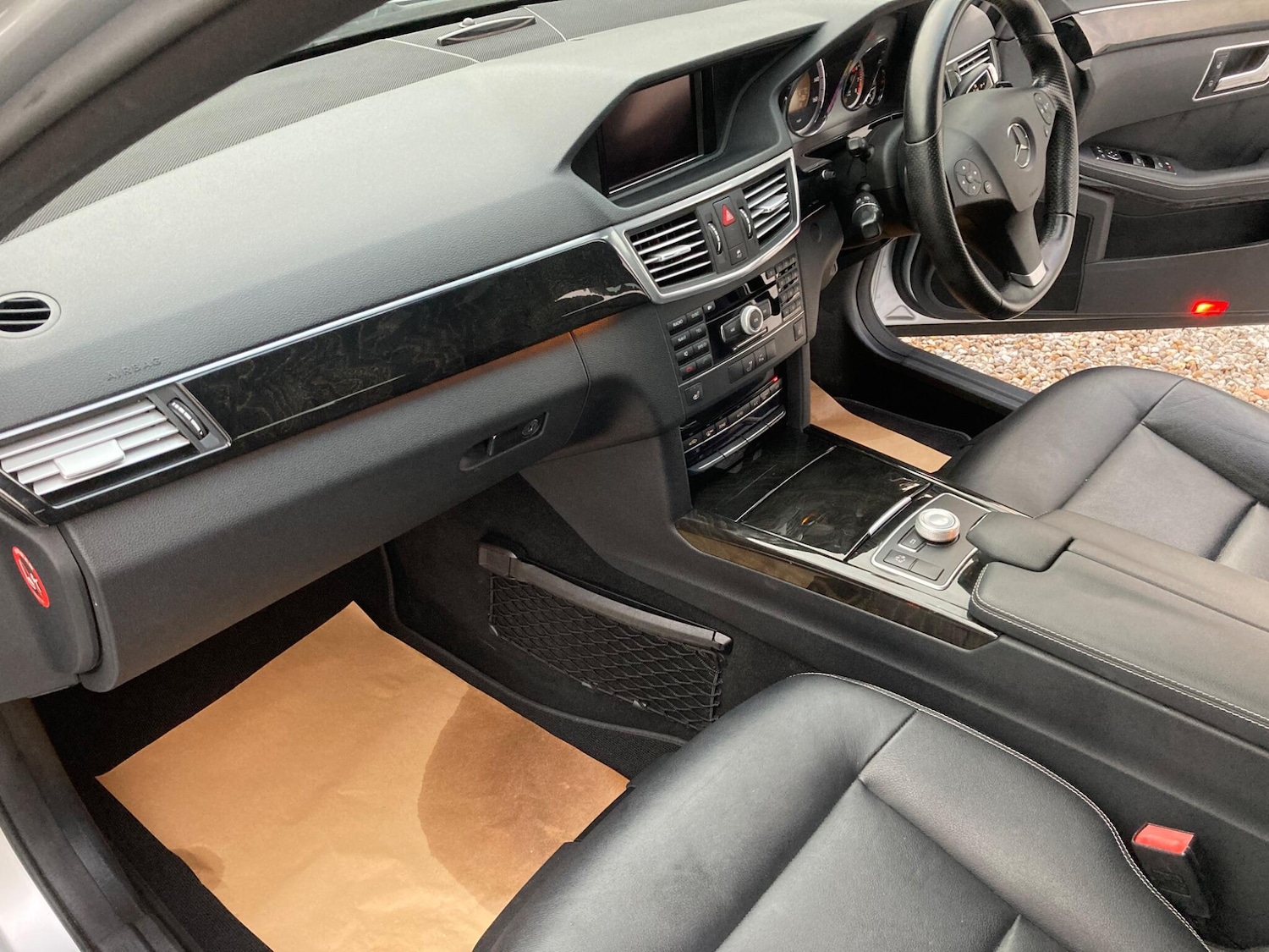 Used Mercedes-Benz E Class 2009 for sale - 76728414: Photo 15