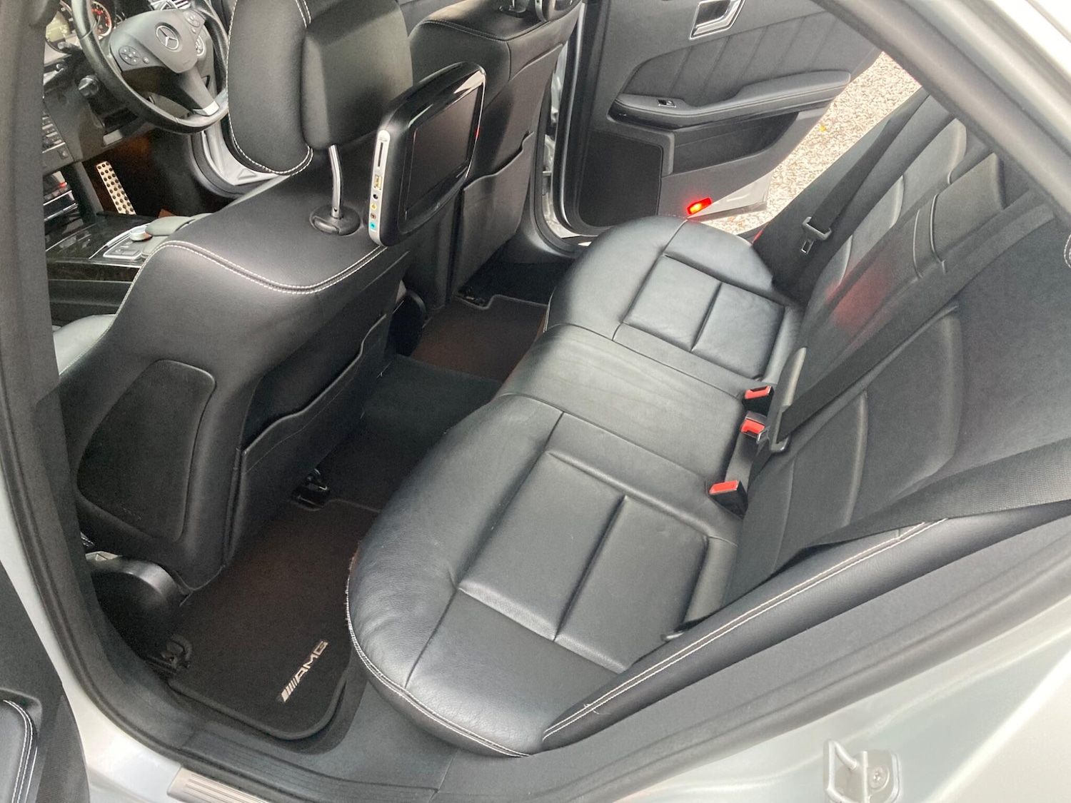 Used Mercedes-Benz E Class 2009 for sale - 76728414: Photo 16