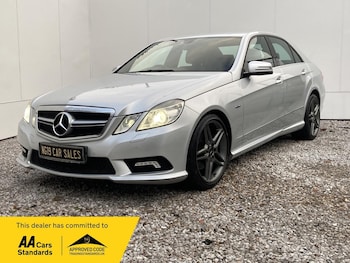 Used Mercedes-Benz E Class 2009 for sale - 76728414: Photo
