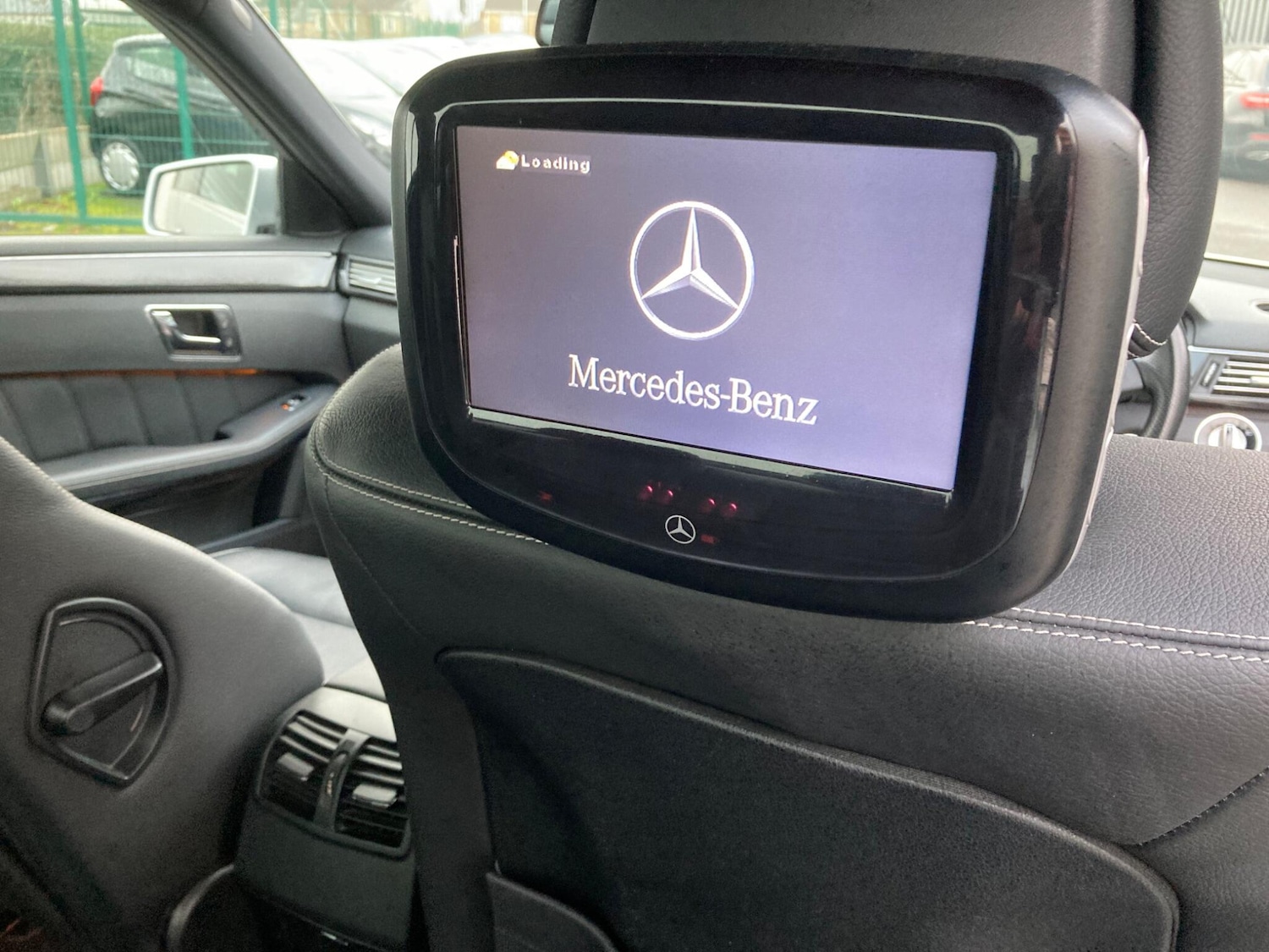 Used Mercedes-Benz E Class 2009 for sale - 76728414: Photo 5