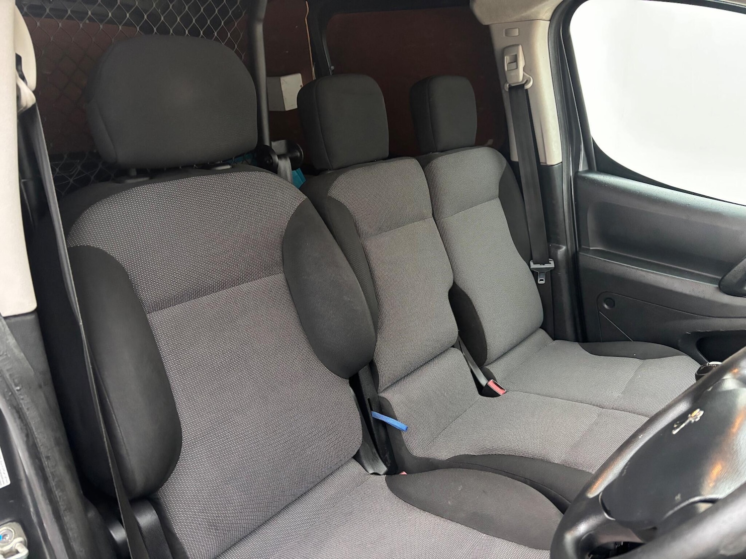 Used Peugeot Partner 2017 for sale - 77305342: Photo 11