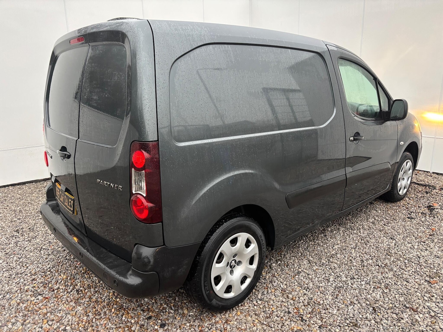 Used Peugeot Partner 2017 for sale - 77305342: Photo 8