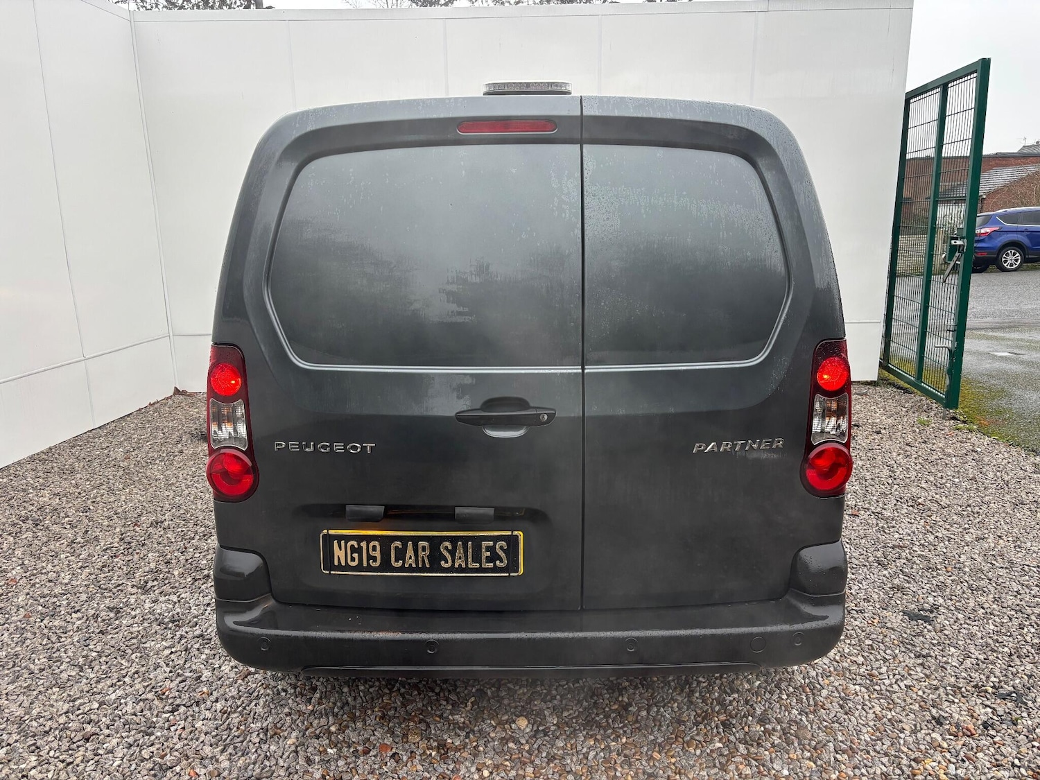 Used Peugeot Partner 2017 for sale - 77305342: Photo 9