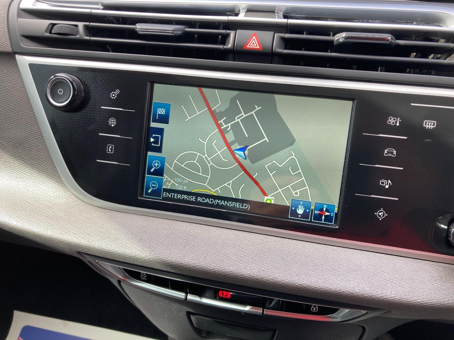 Used Citroen C4 Picasso 2016 for sale - 76644991: Photo 4