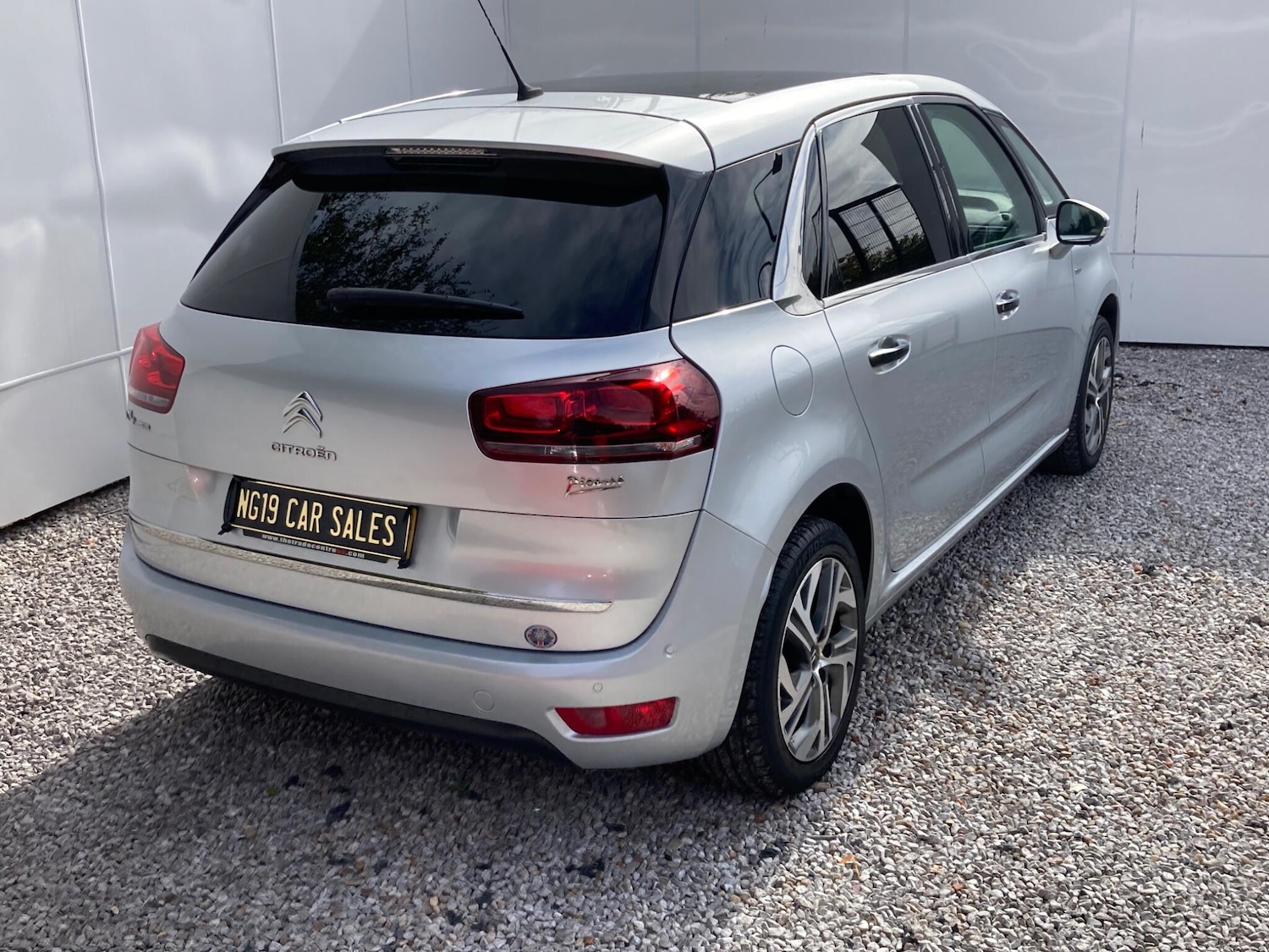 Used Citroen C4 Picasso 2016 for sale - 76644991: Photo 9