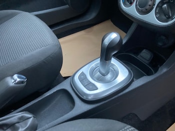 Used Vauxhall Corsa 2012 for sale - 76645610: Photo