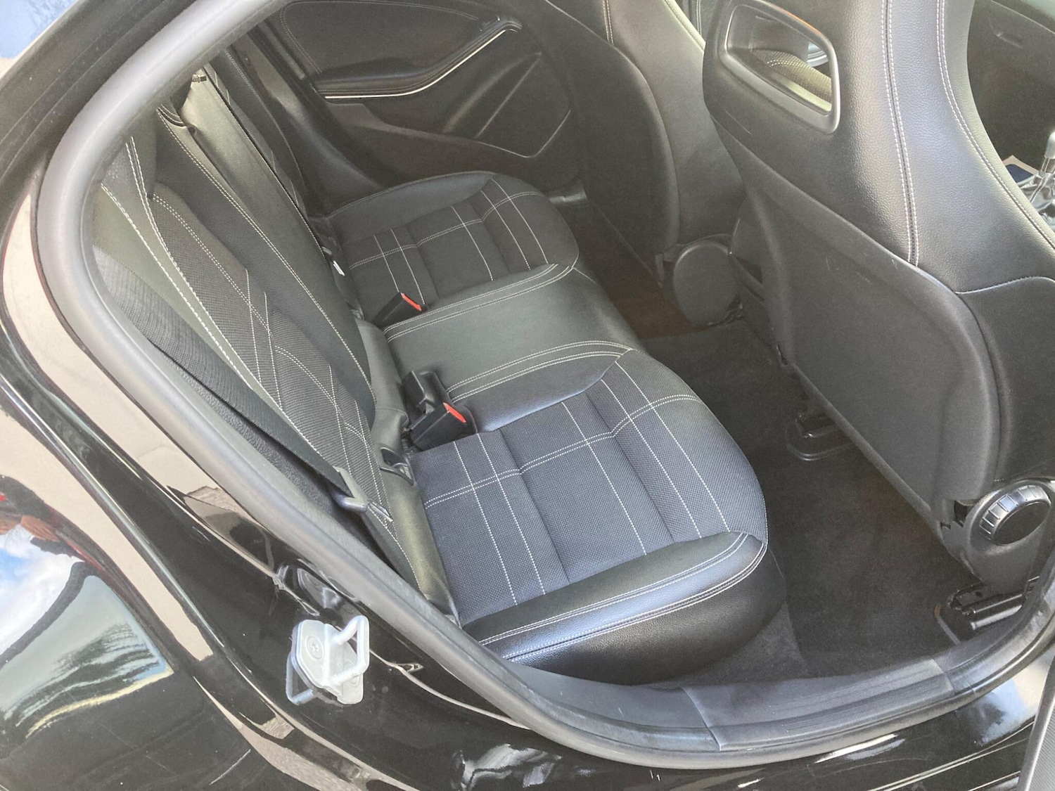 Used Mercedes-Benz A-Class 2015 for sale - 77738664: Photo 17