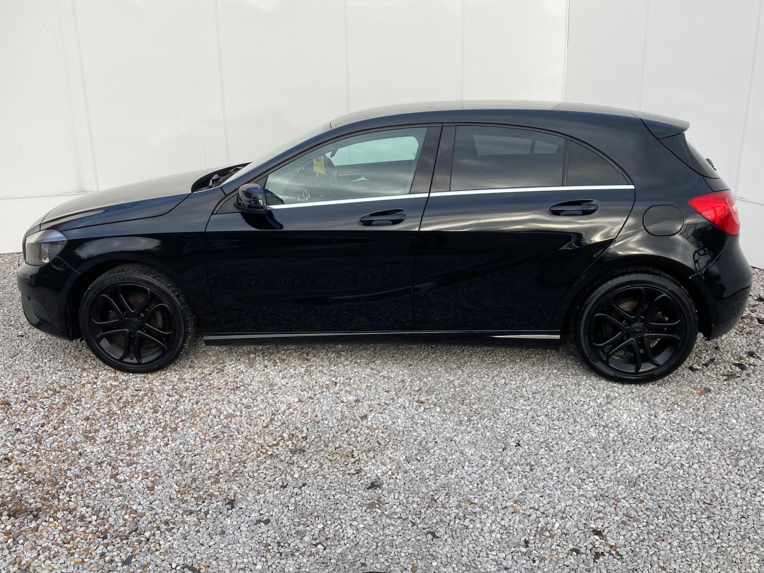 Used Mercedes-Benz A-Class 2015 for sale - 77738664: Photo 6