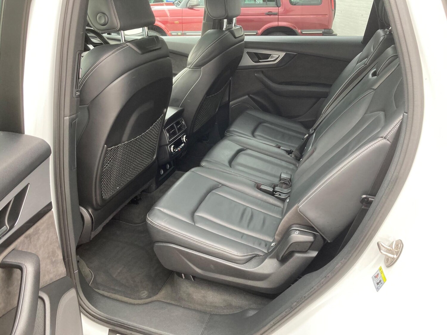 Used Audi Q7 2018 for sale - 76584662: Photo 24