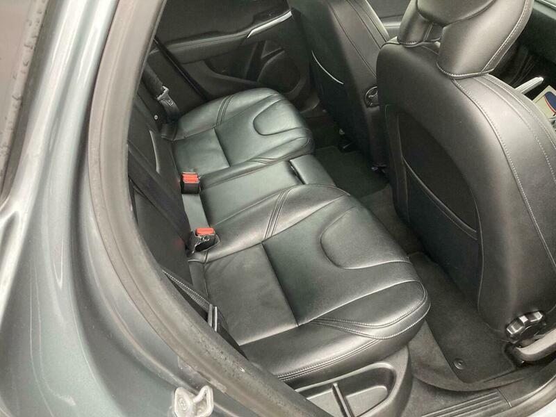 Used Volvo V40 2015 for sale - 77625449: Photo 18