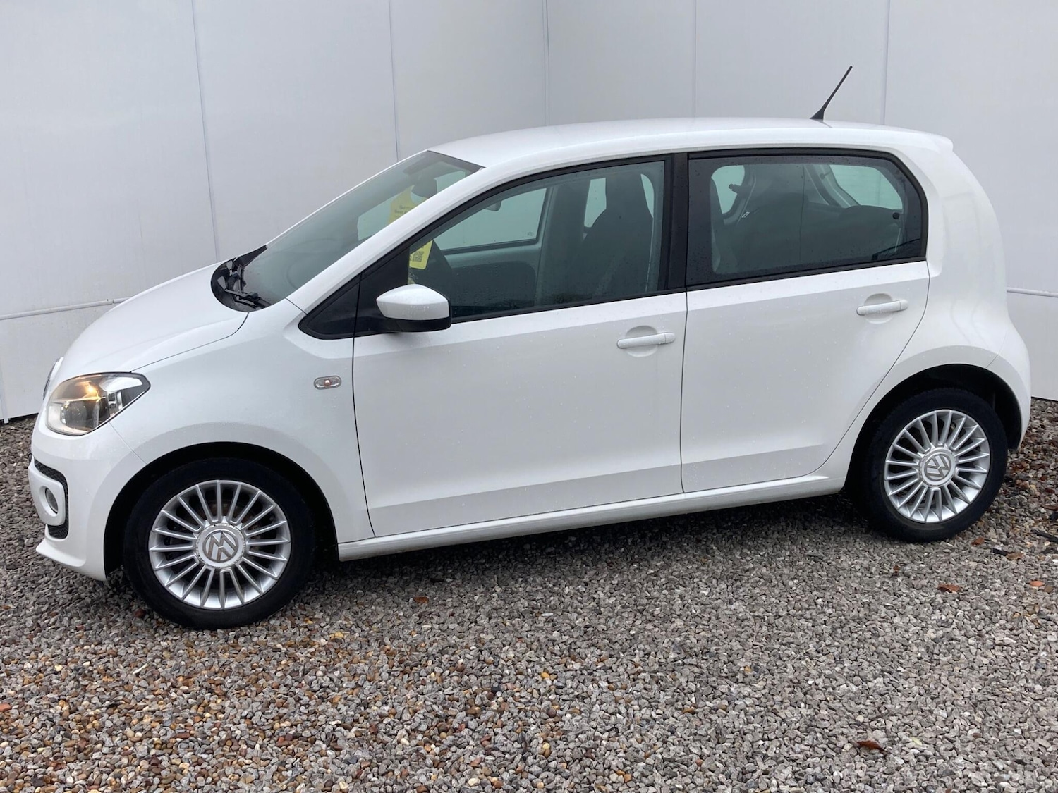 Used Volkswagen up! for sale - 77625959: Photo 4