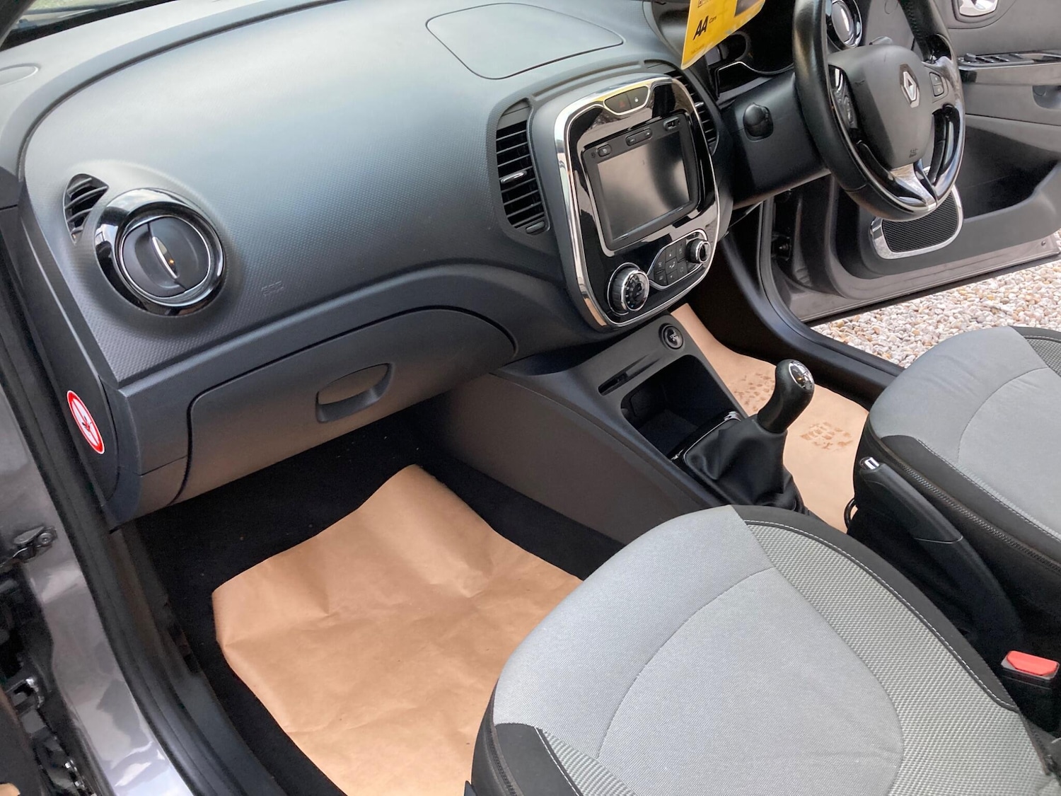 Used Renault Captur 2013 for sale - 76912975: Photo 13