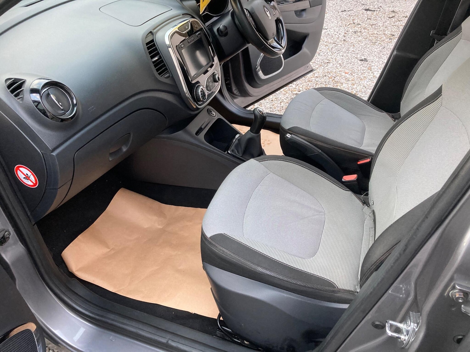 Used Renault Captur 2013 for sale - 76912975: Photo 16