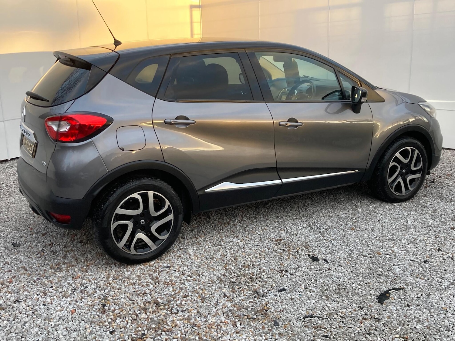 Used Renault Captur 2013 for sale - 76912975: Photo 6