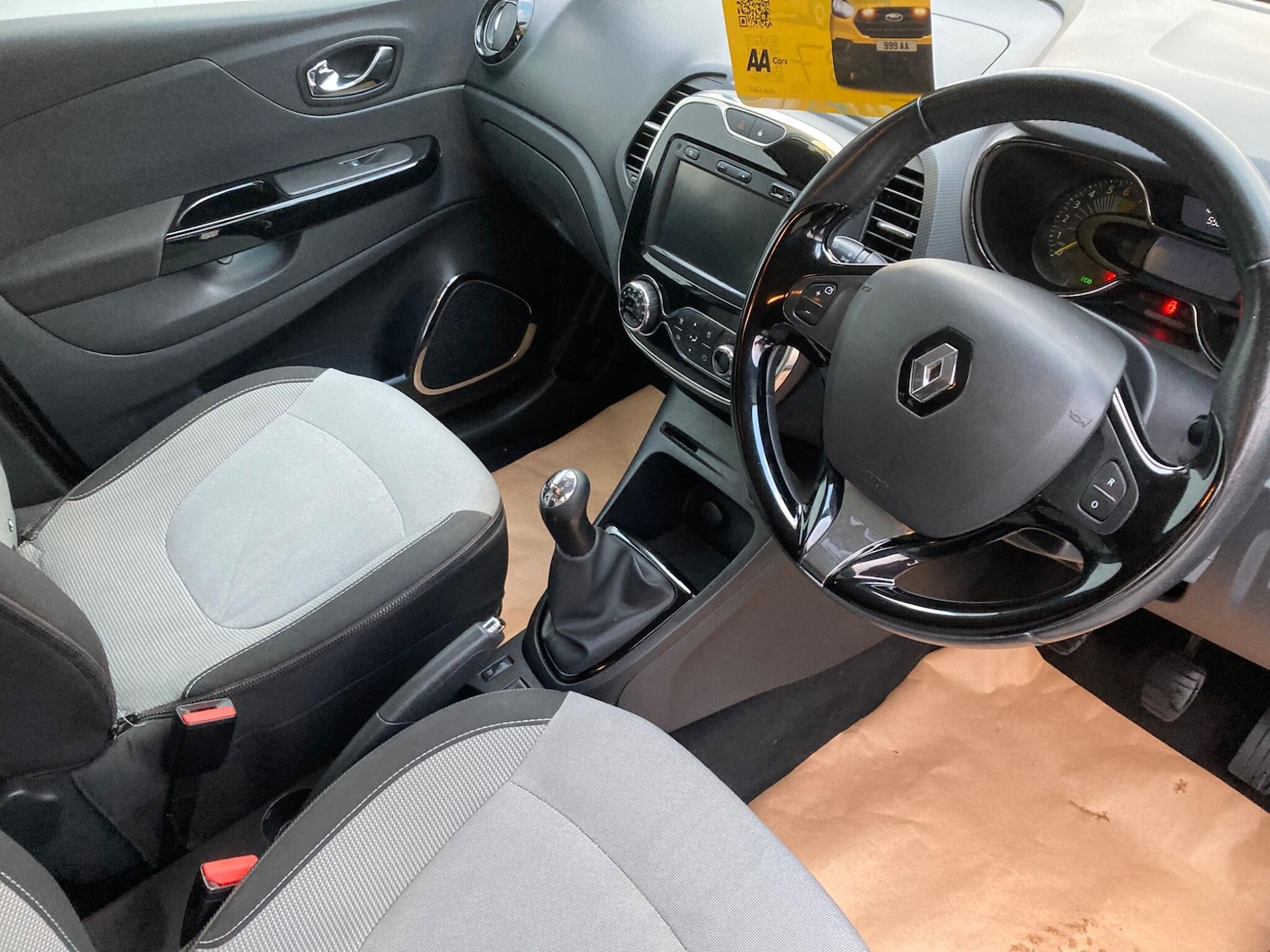 Used Renault Captur 2013 for sale - 76912975: Photo 9