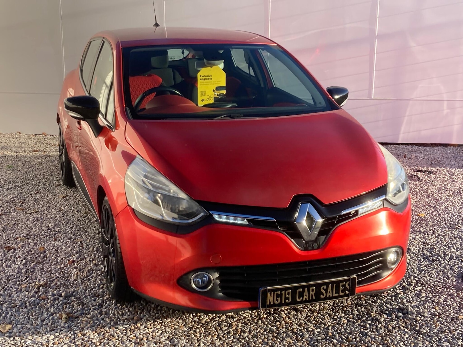 Used Renault Clio 2014 for sale - 76645075: Photo 16