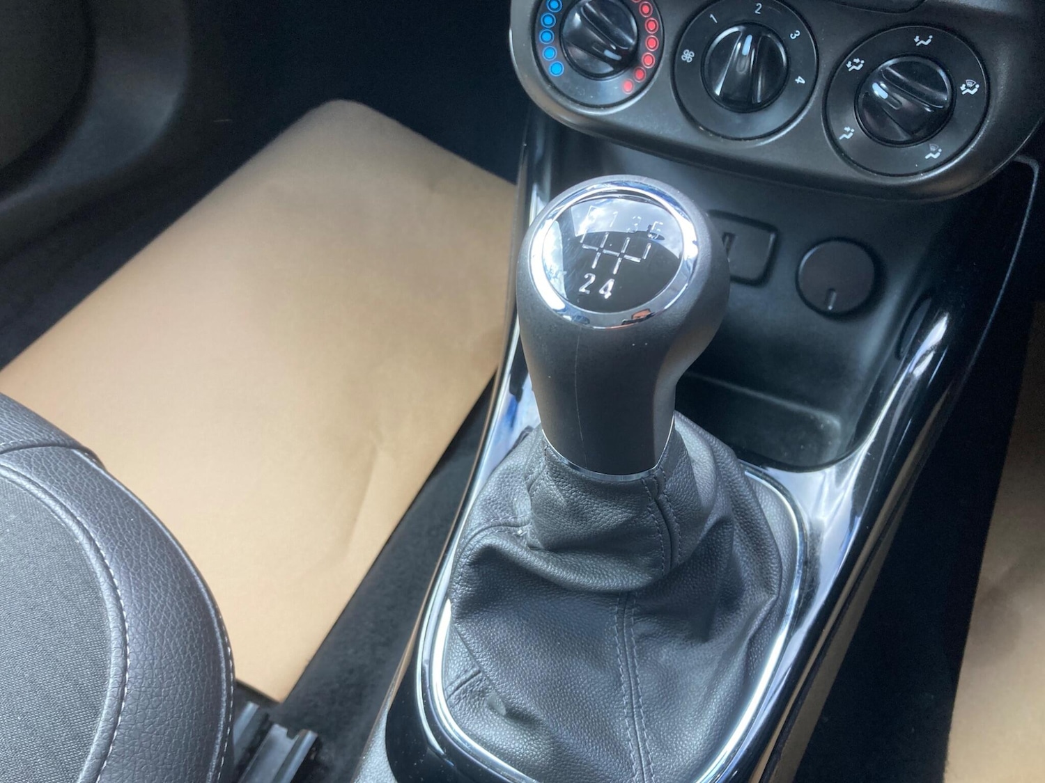 Used Vauxhall ADAM 2017 for sale - 76585151: Photo 17