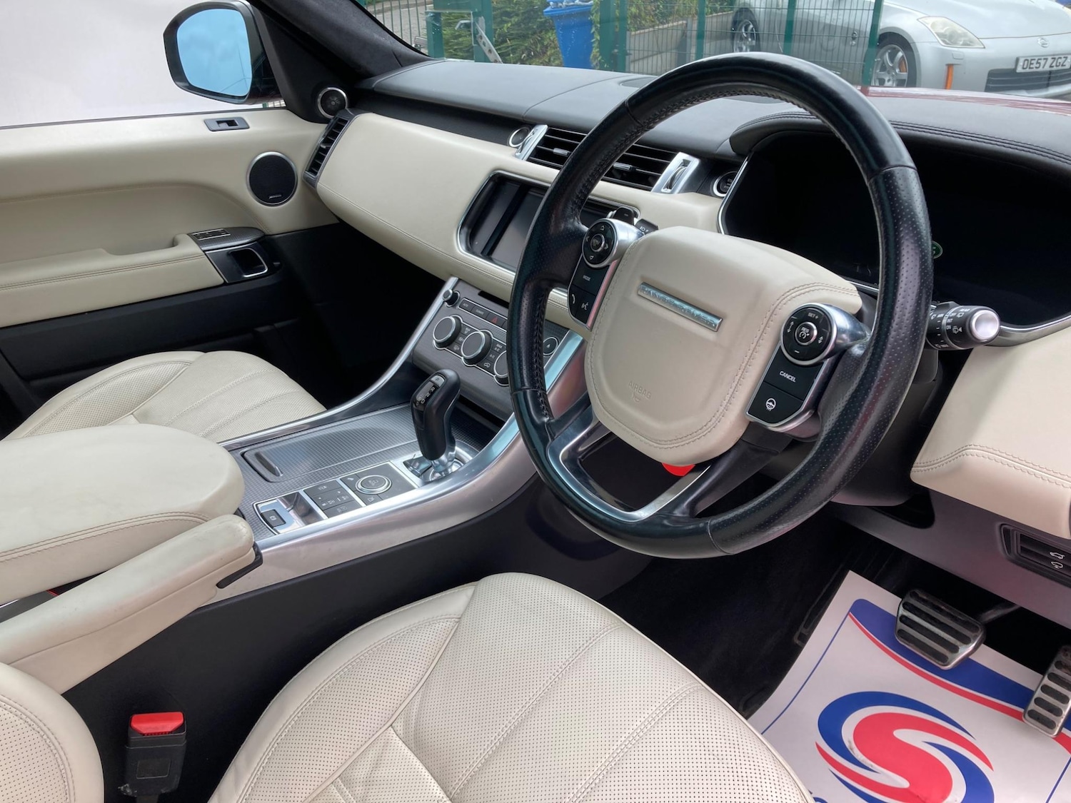 Used Land Rover Range Rover Sport 2015 for sale - 77190894: Photo 10