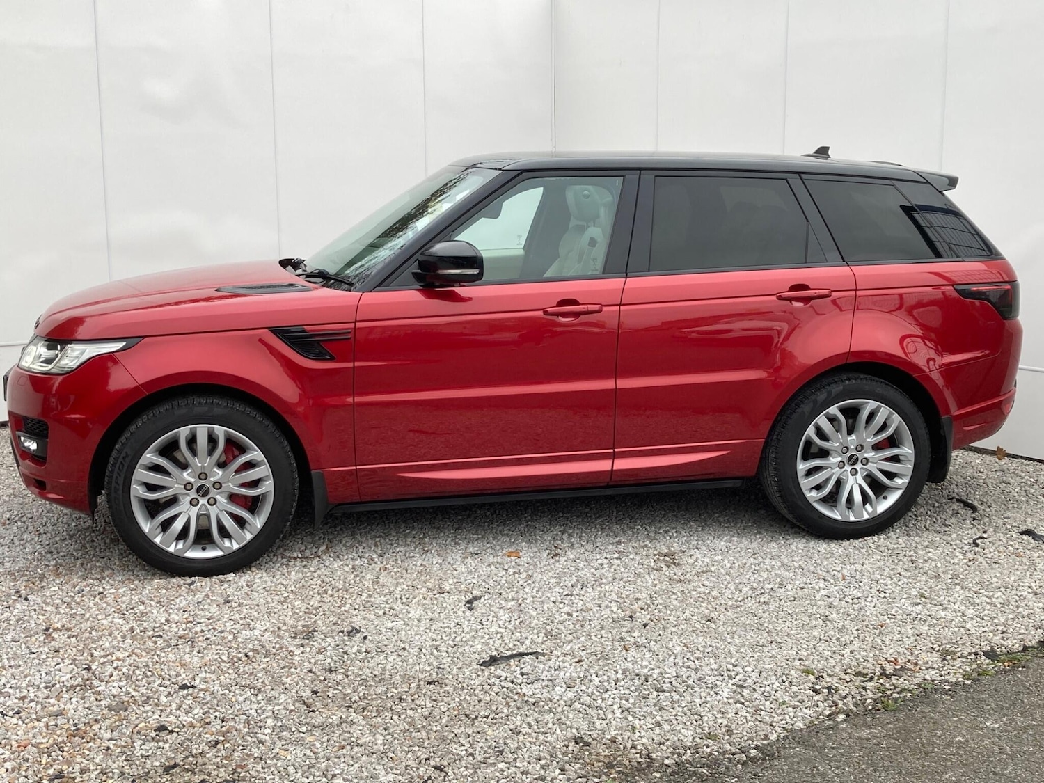 Used Land Rover Range Rover Sport 2015 for sale - 77190894: Photo 8