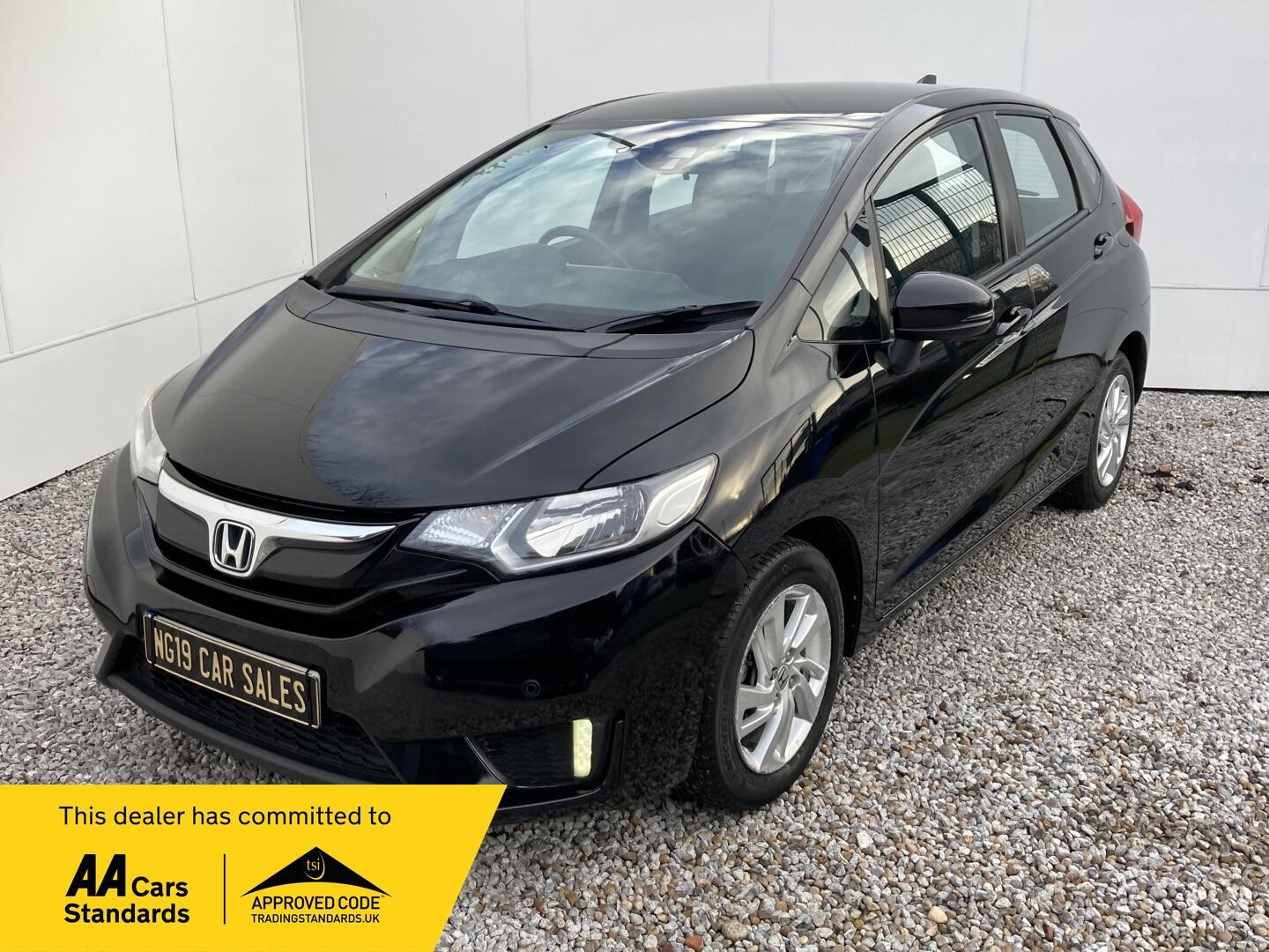 Used Honda Jazz 2015 for sale - 77143341: Photo 1