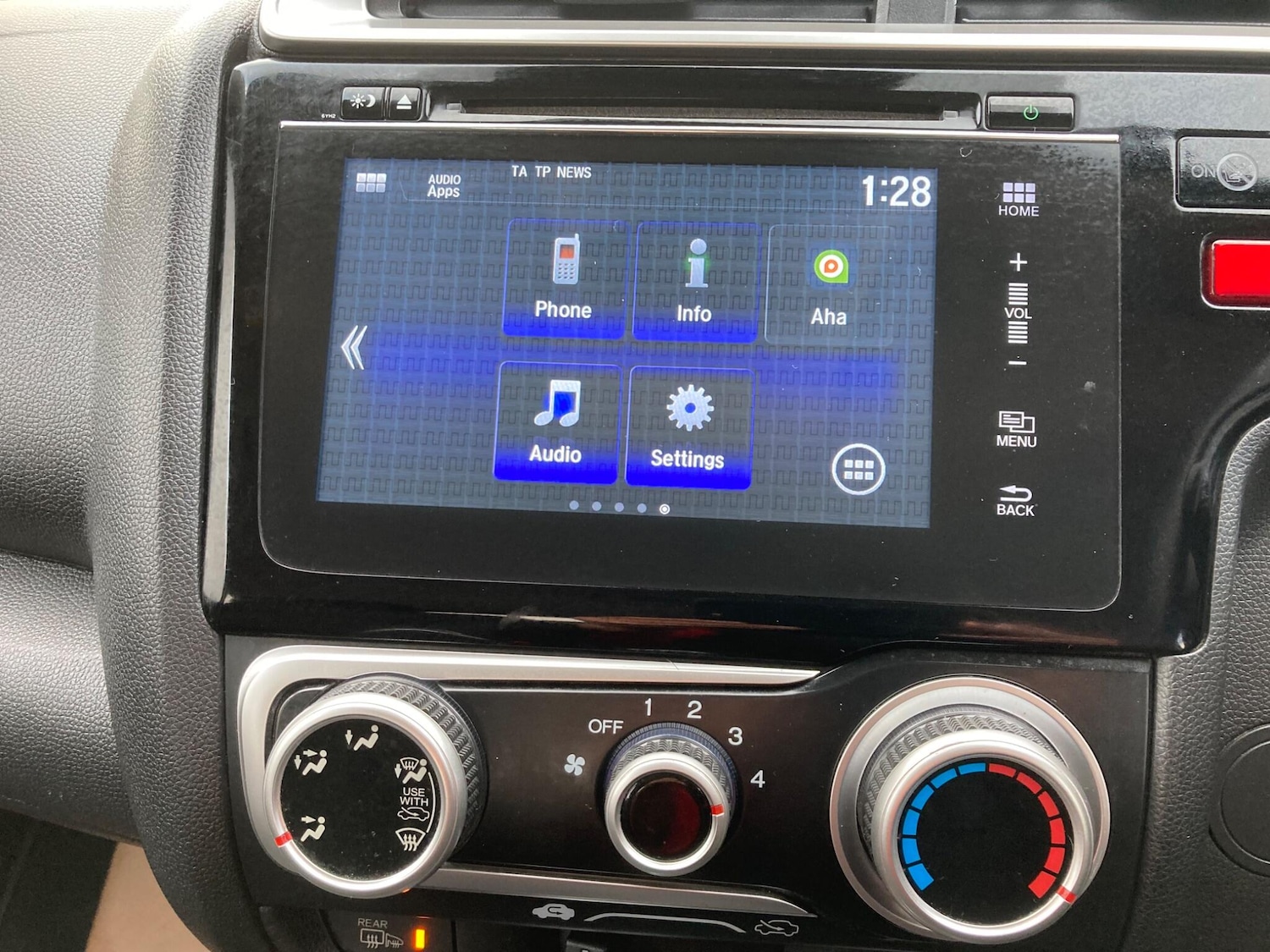 Used Honda Jazz 2015 for sale - 77143341: Photo 8