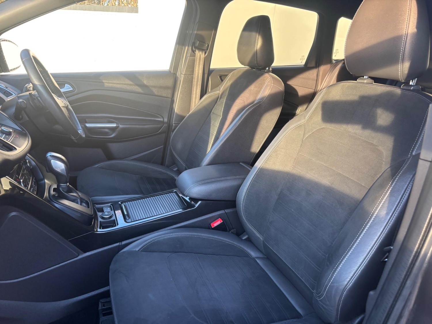 Used Ford Kuga 2017 for sale - 76780993: Photo 3