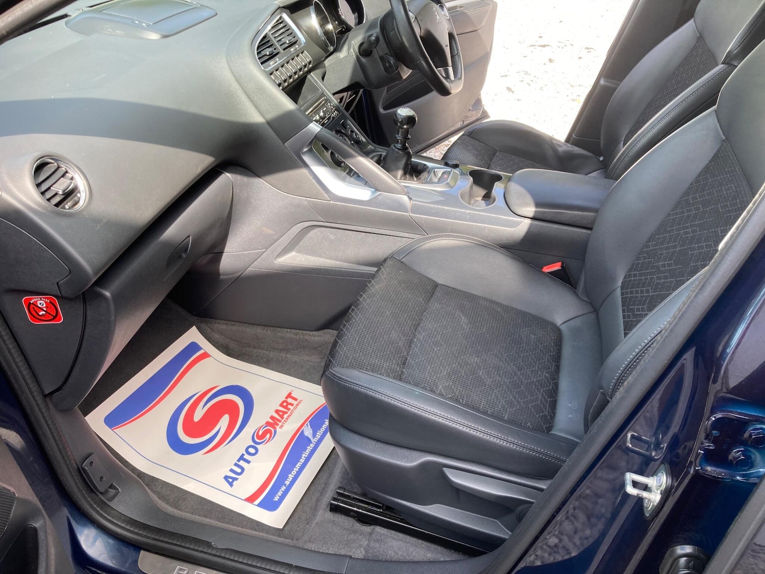 Used Peugeot 3008 2015 for sale - 76584430: Photo 10