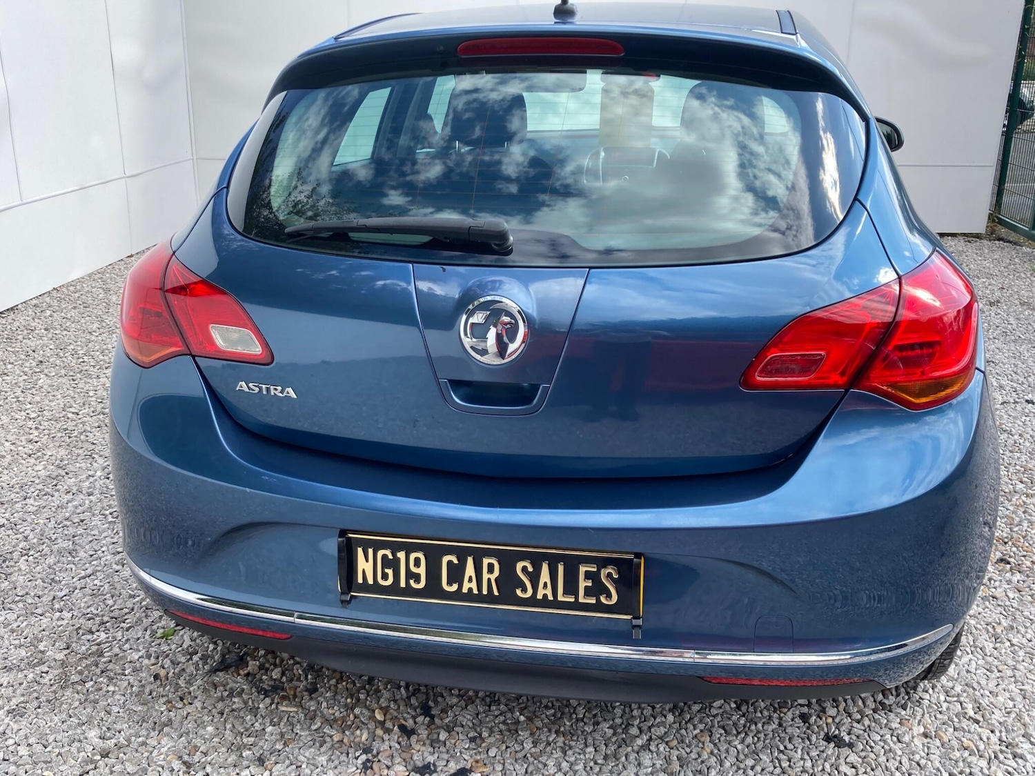 Used Vauxhall Astra 2014 for sale - 76644725: Photo 5