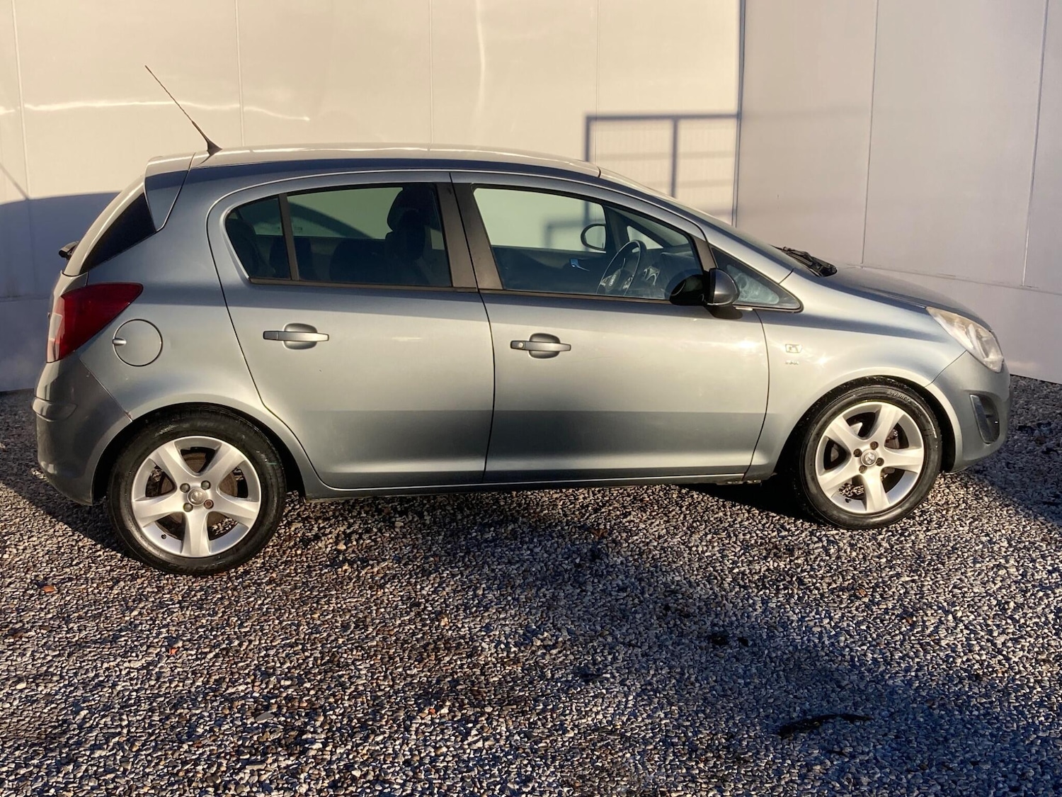Used Vauxhall Corsa 2011 for sale - 77109697: Photo 5