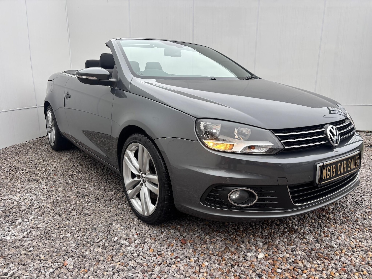 Used Volkswagen EOS 2013 for sale - 76918509: Photo 5