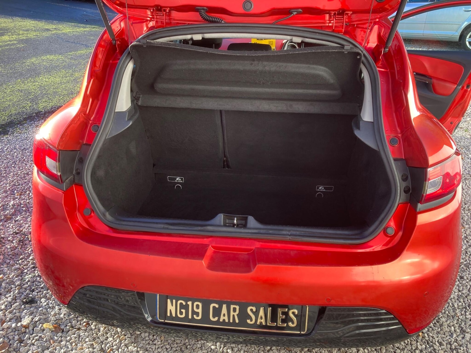 Used Renault Clio 2014 for sale - 76584621: Photo 13