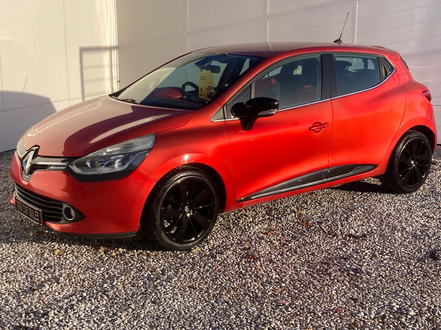 Used Renault Clio 2014 for sale - 76584621: Photo 8